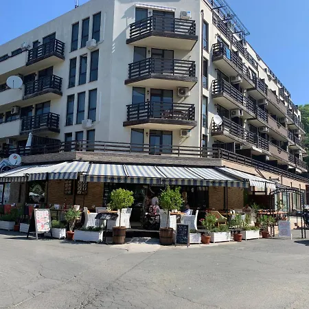 Апартамент Mario